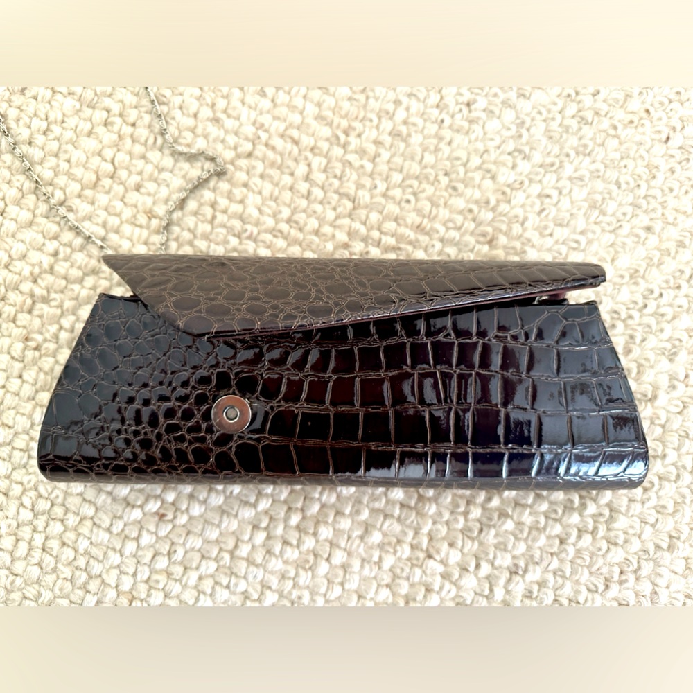 Faux leather clutch bag - Picture 4 of 4